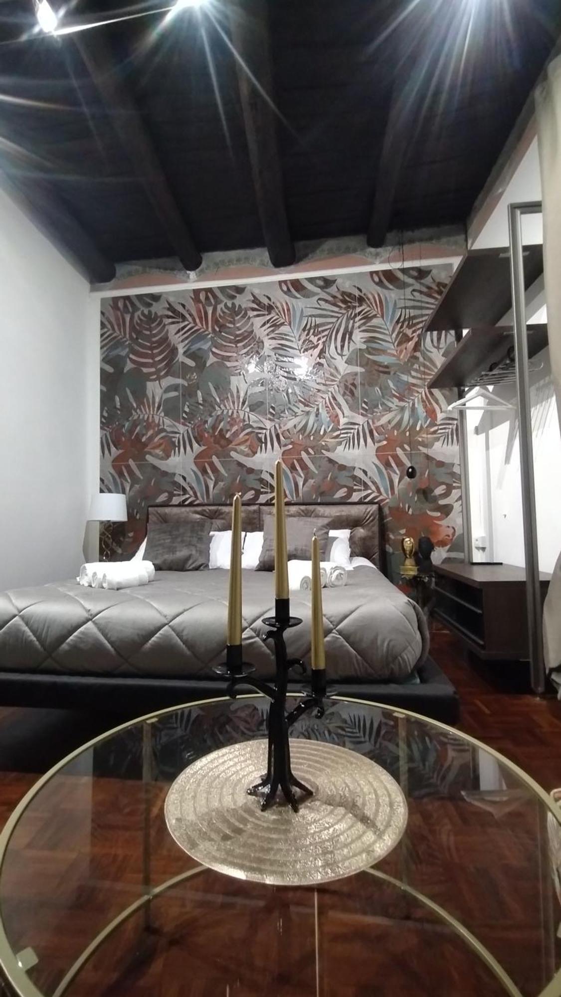 Plebiscito Suite Apartment Naples Luaran gambar